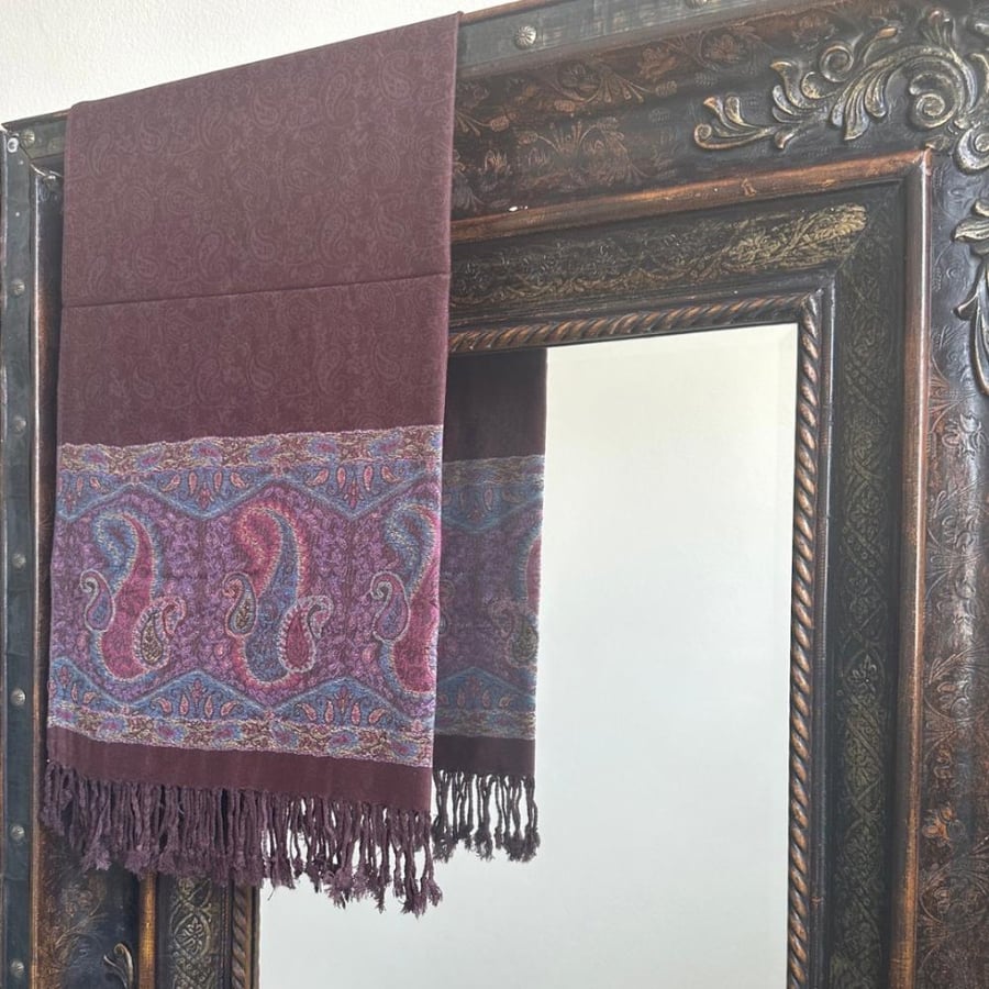 Kashmiri shawl