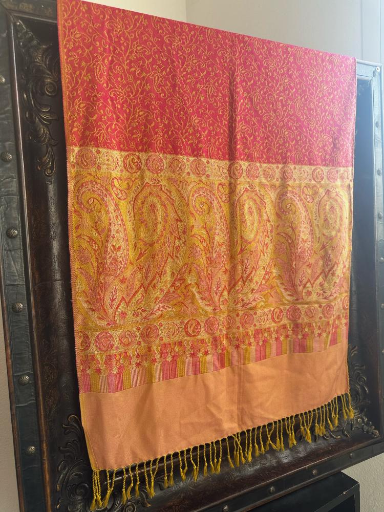 Kashmiri shawl