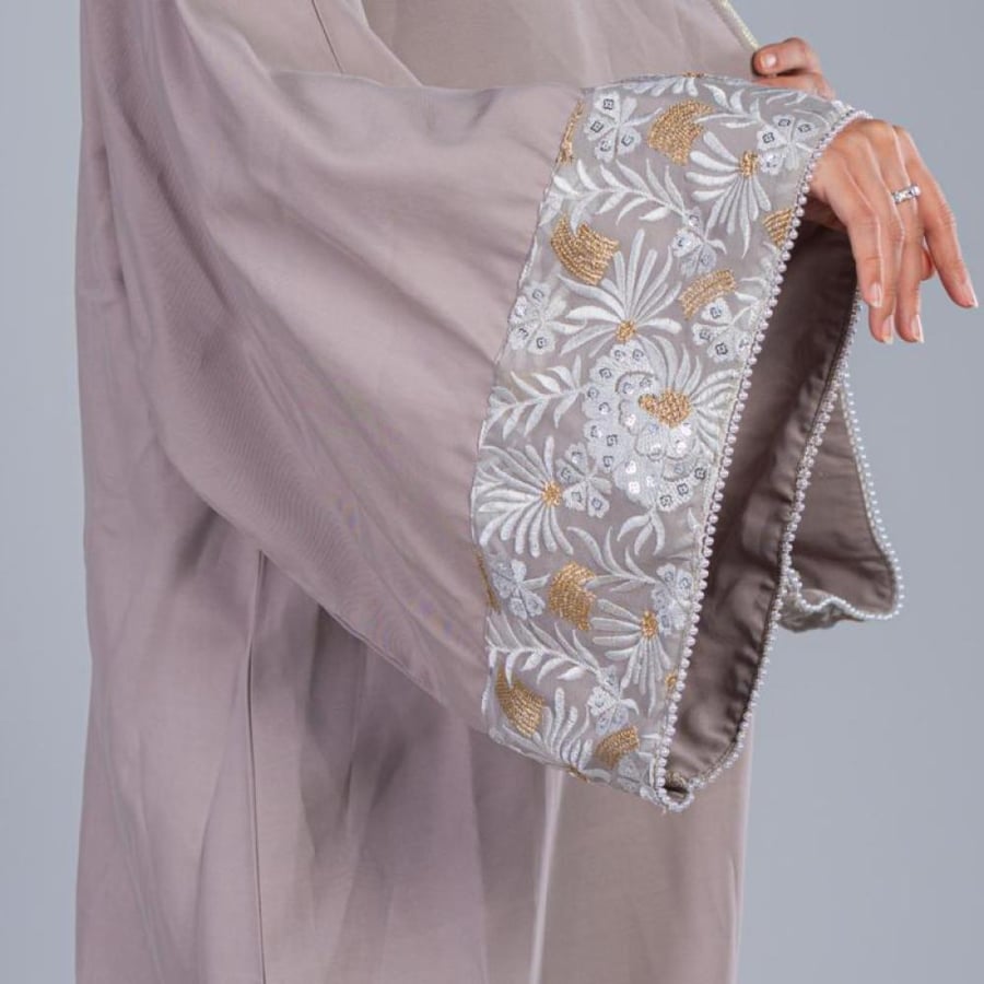 عباية ناعمة