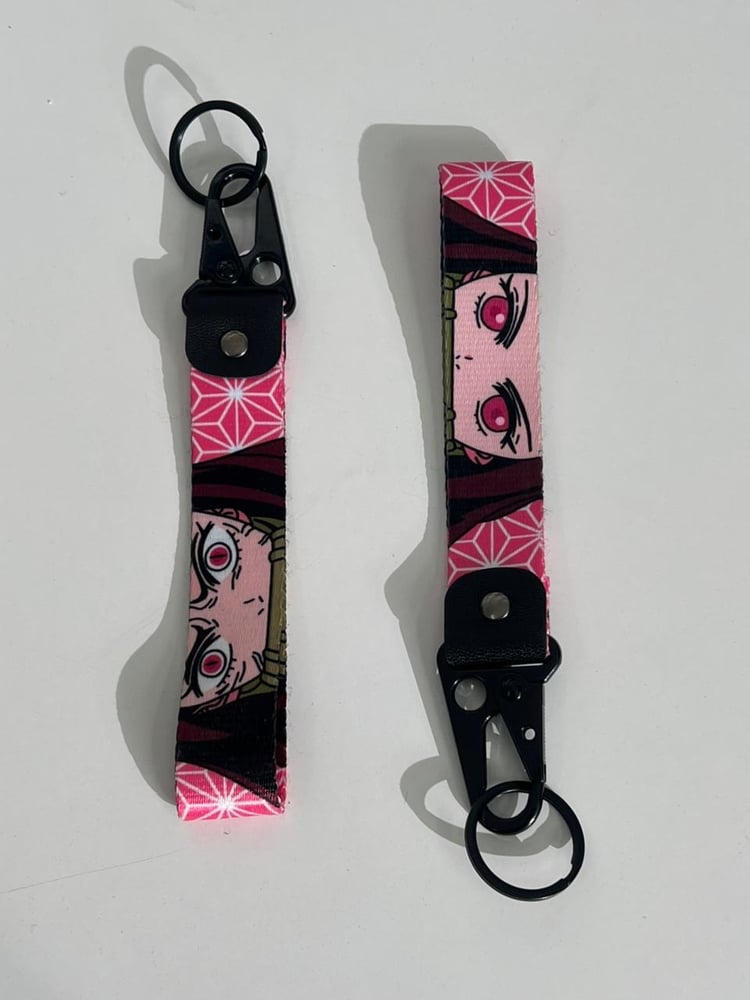 ميدالية قاتل الشياطين - demon slayer Embroidery Medal