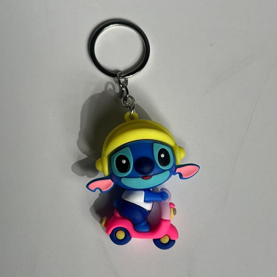 ميدالية ستيتش* - stitch keychain