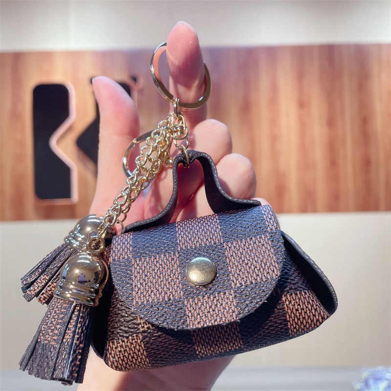 ميدالية حقيبة *- bag Keychain
