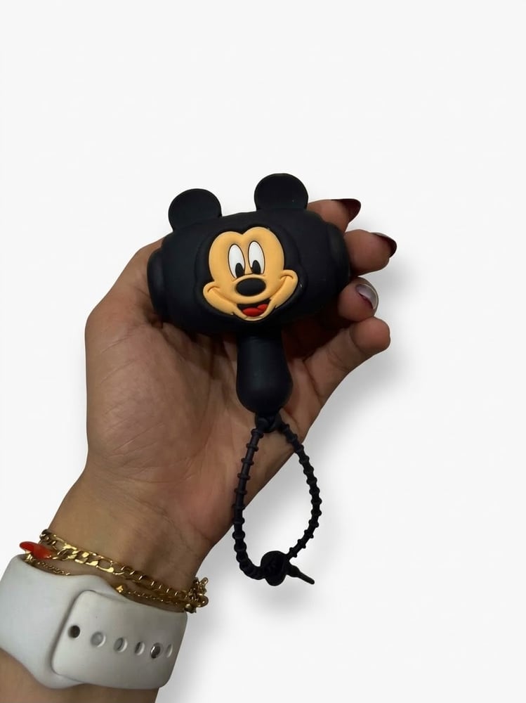 ميدالية ميكي ماوس– Mickey Mouse Keychain