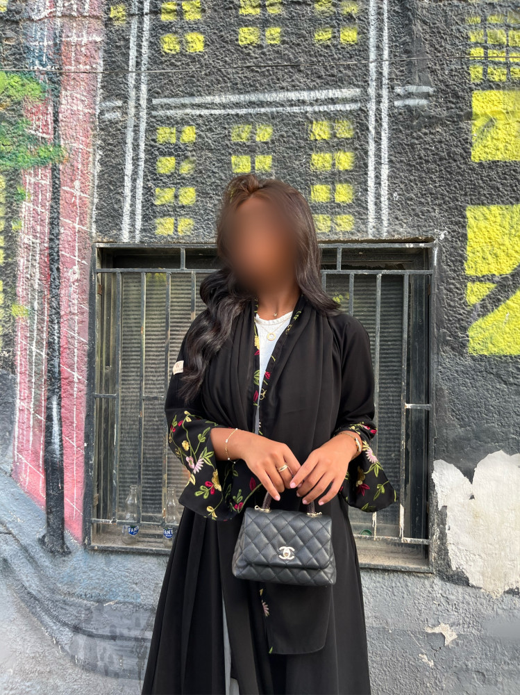 W17