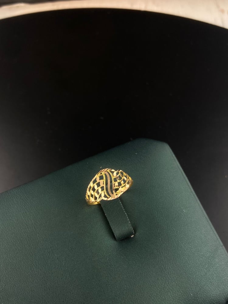 Gold Olive Branch Ring 21 karat luxurious and elegant size 15 Gate 4