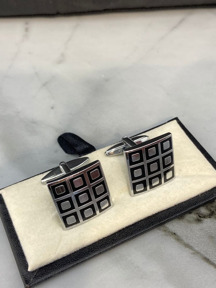 Elegant steel box for gifts Gate.4