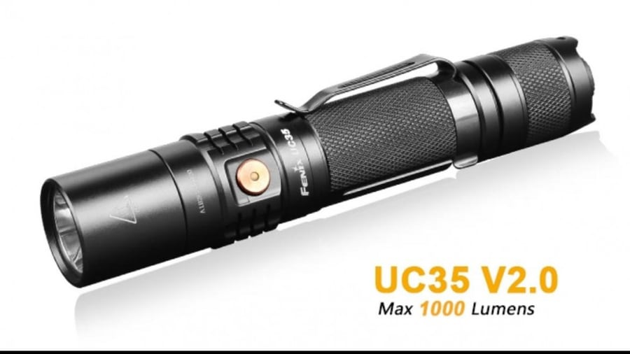 UC35-1000لومينز