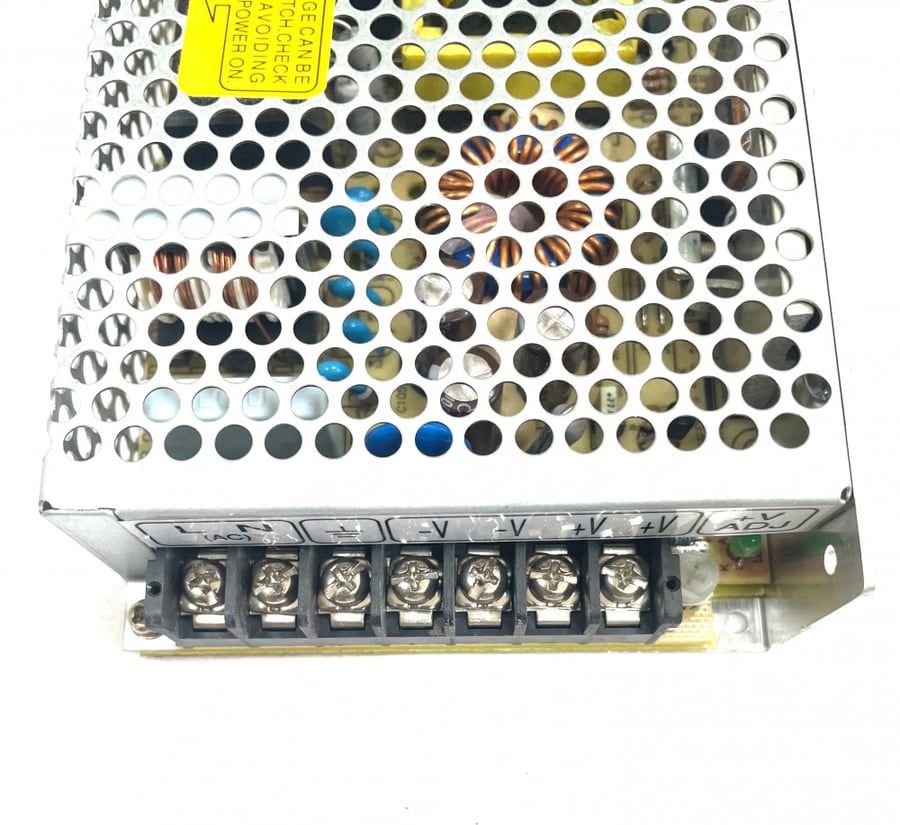 Electric converter for a thin LED light bulb with an aluminum base