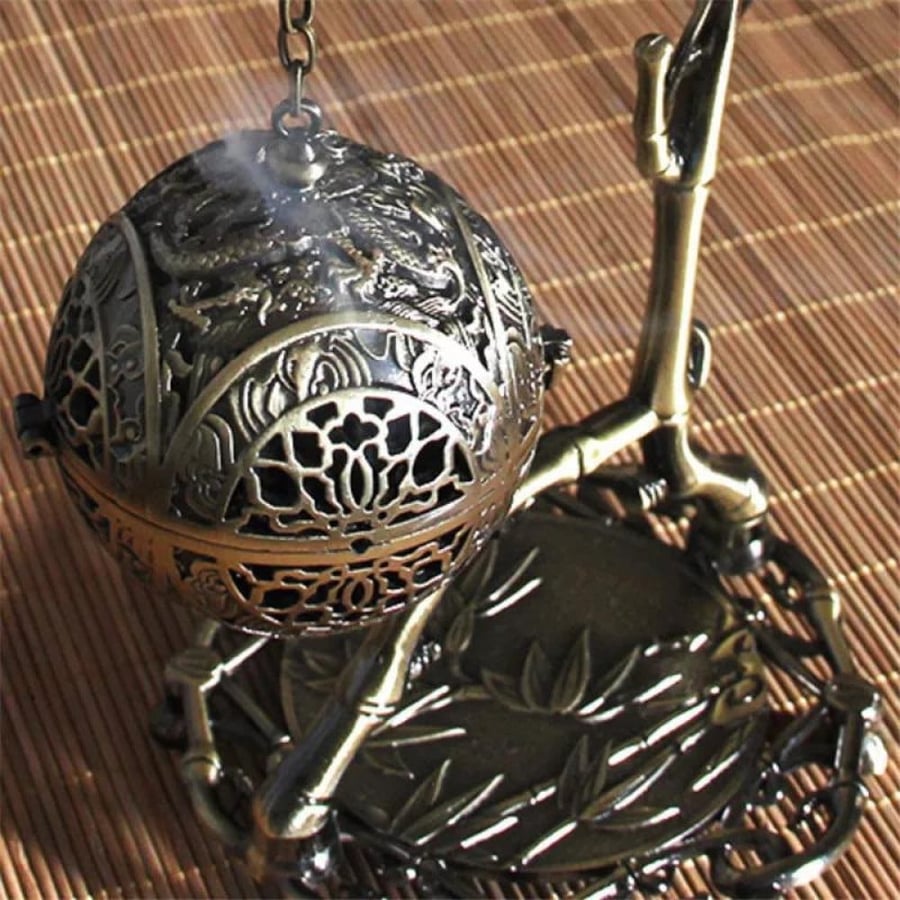 مبخرة نحاسية فاخرة ذهبي