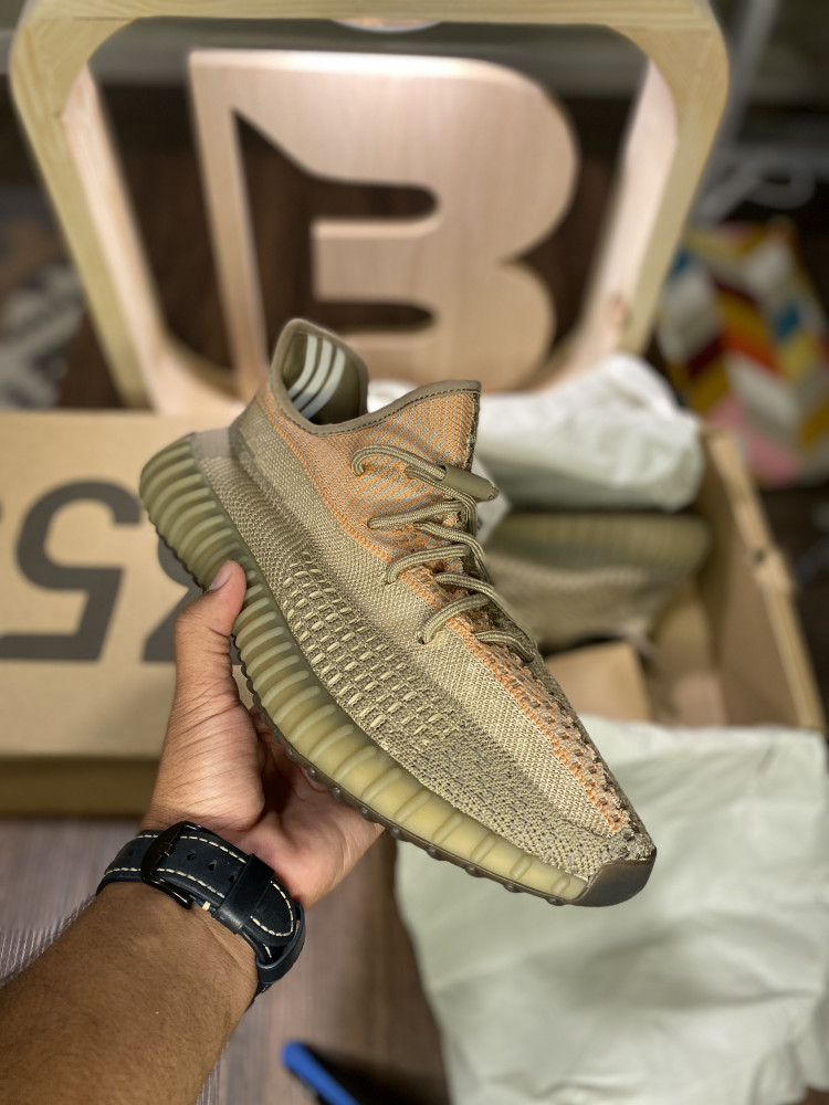 adidas Yeezy Boost 350 V2 Sand Taupe