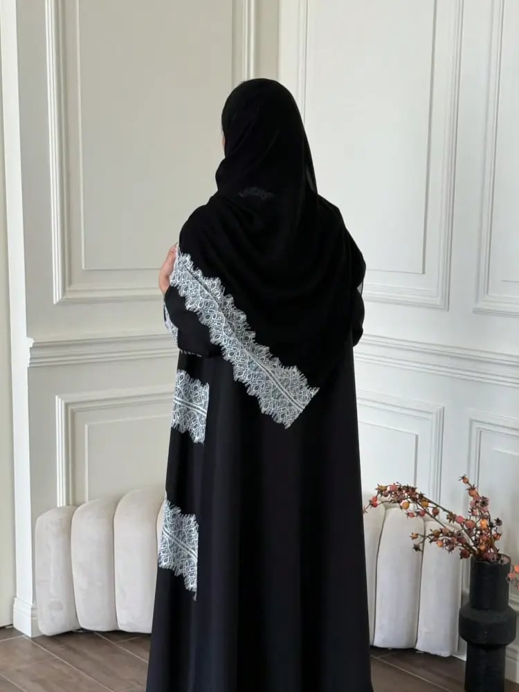 عباية دانتيل