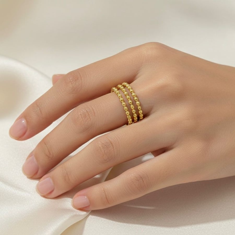 Marami pure 21-karat gold balls | weight 1.85 grams | size 12 | R064