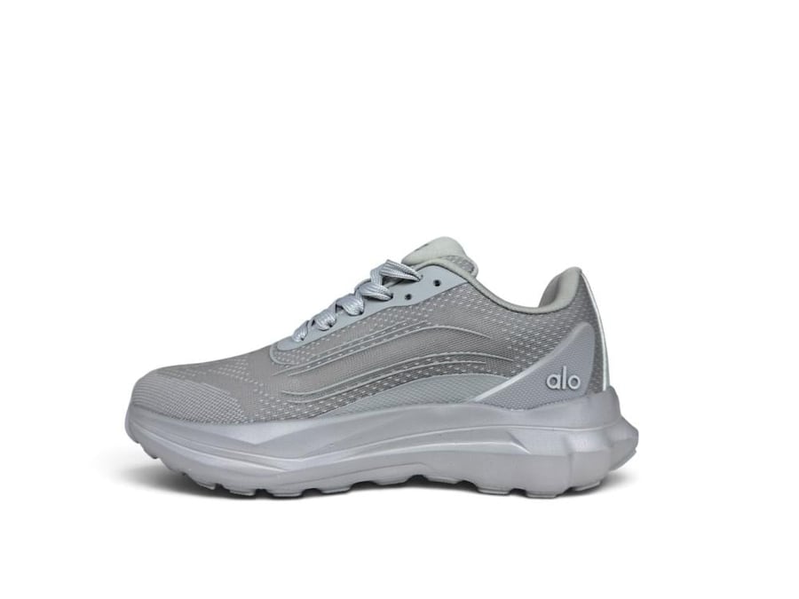 الو رننر GREY