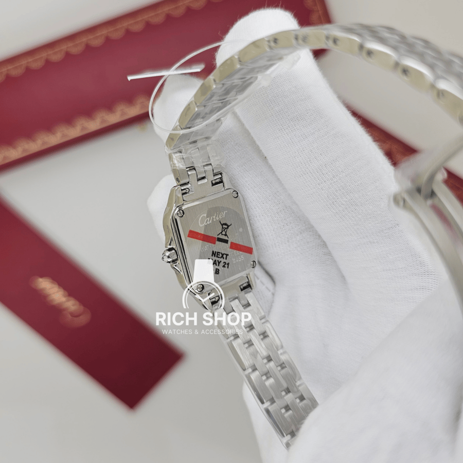 ساعة كارتير بانثر مرصعة بزركون خارجي