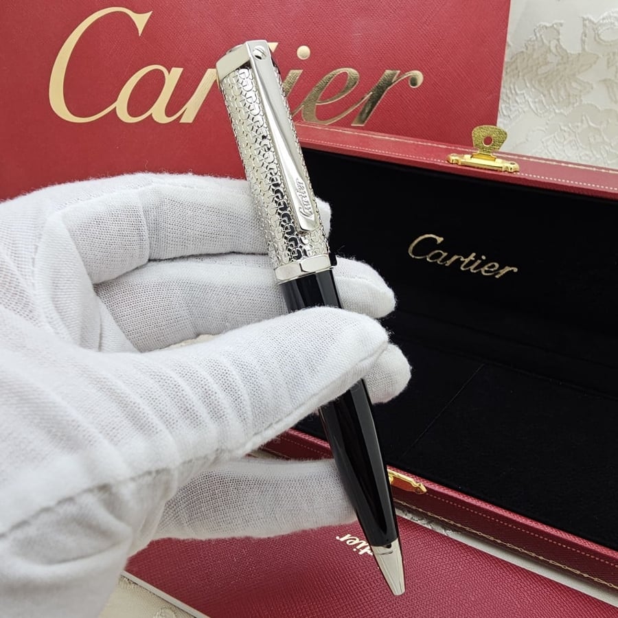 Cartier Santos Dumo pen