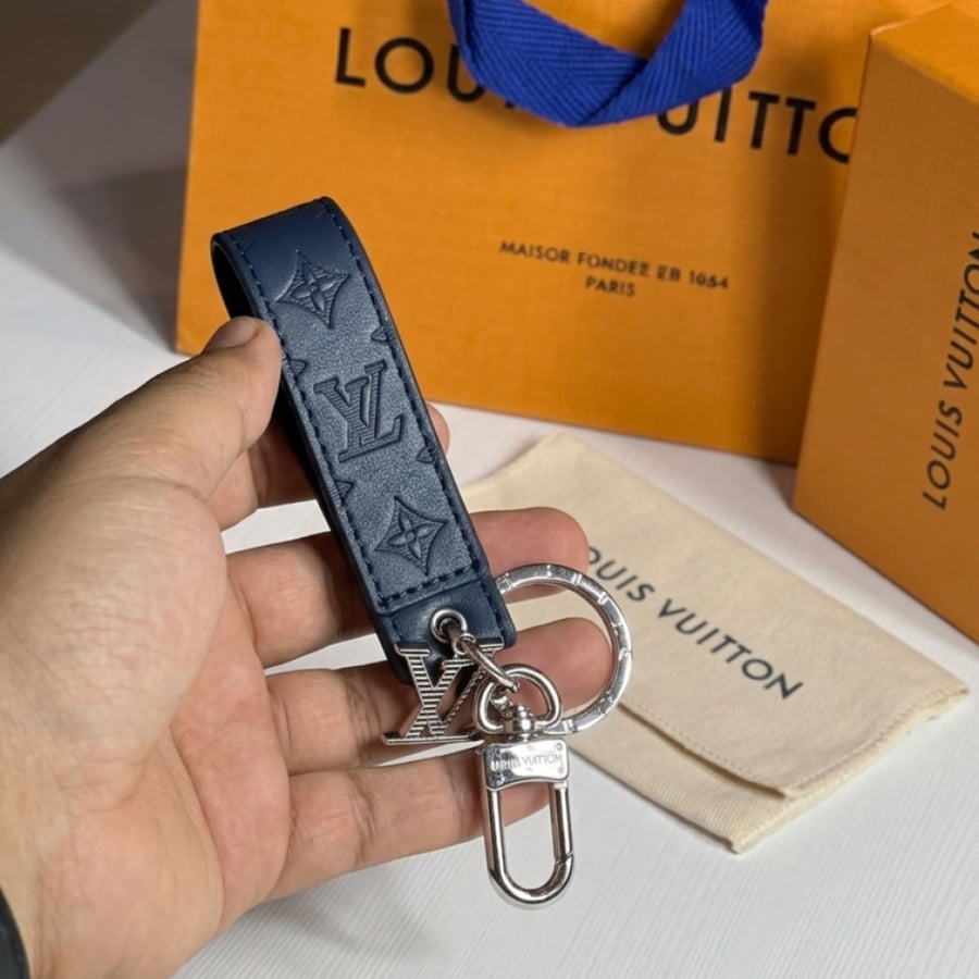 Louis Vuitton black medal
