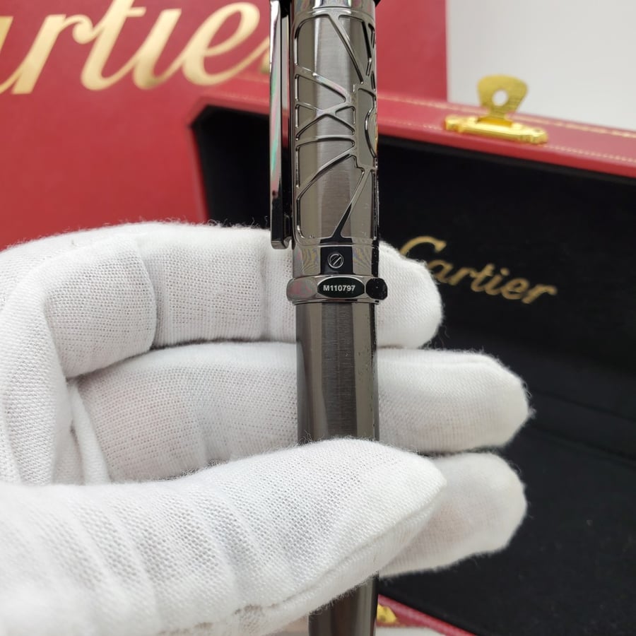 Cartier Santos Dumo pen