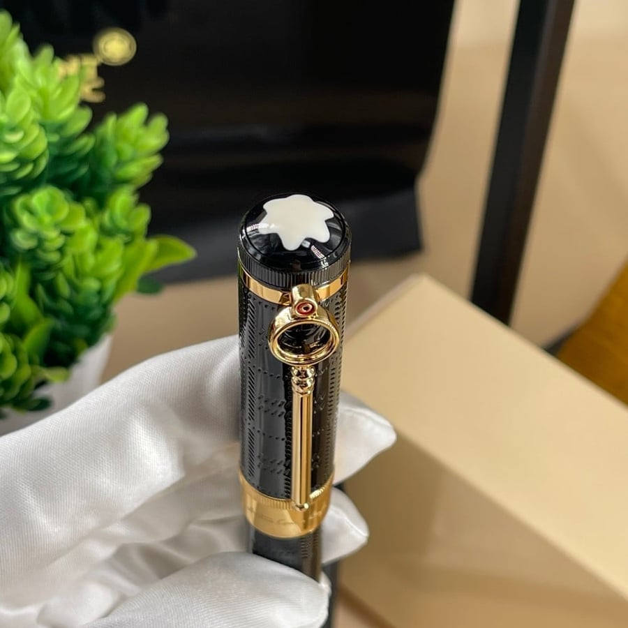 Montblanc Arthur pen