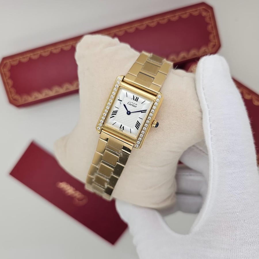 Cartier Tank women's watch, a distinguished piece