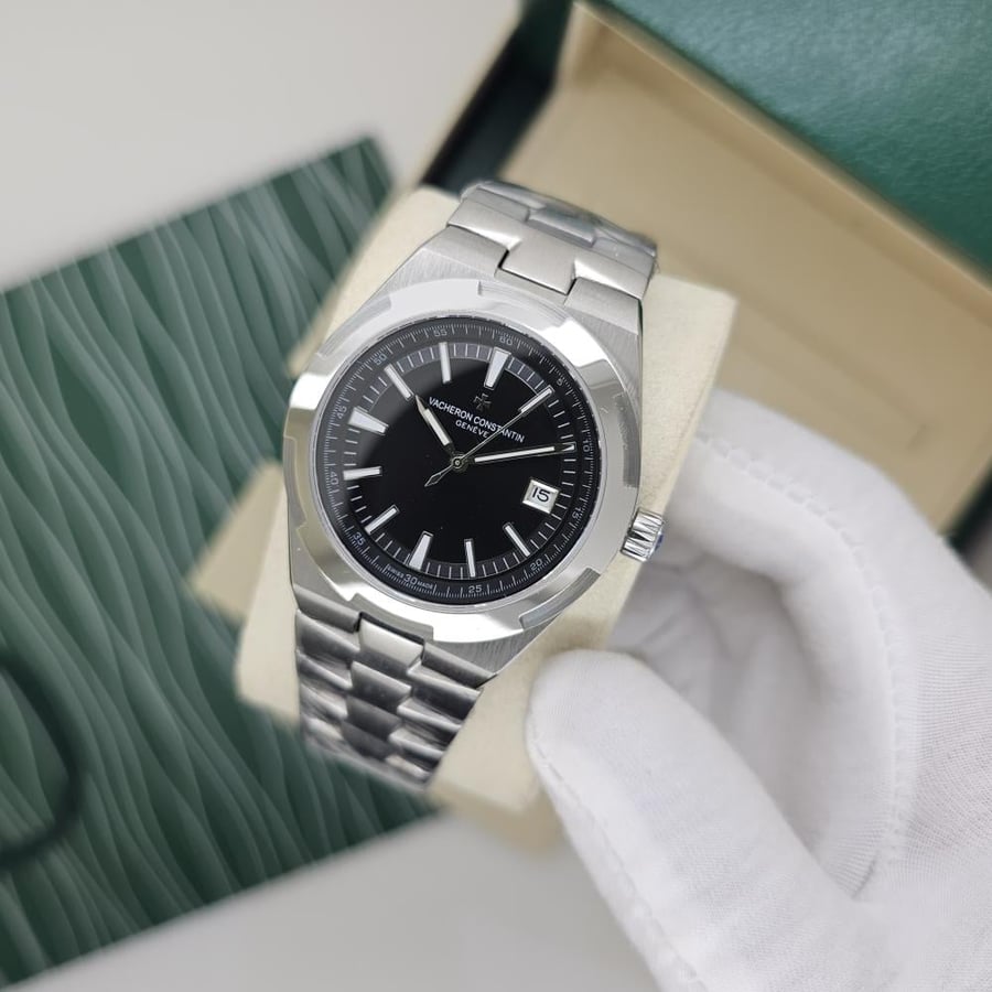 ساعة فاشرون كونستانتين ستيل ميناء اسود