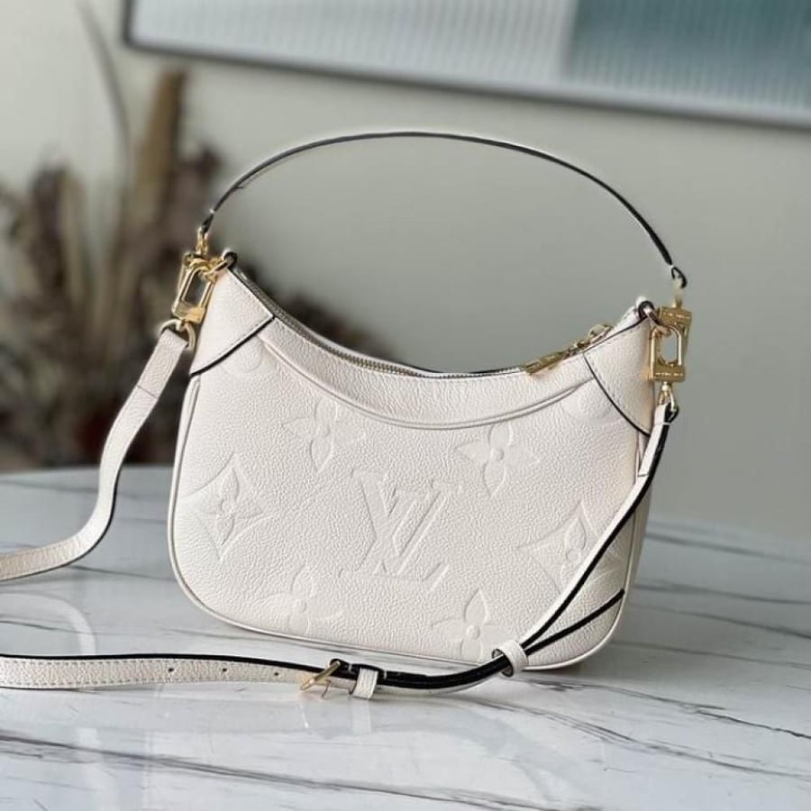 شنطة نسائية لويس فيتون LV