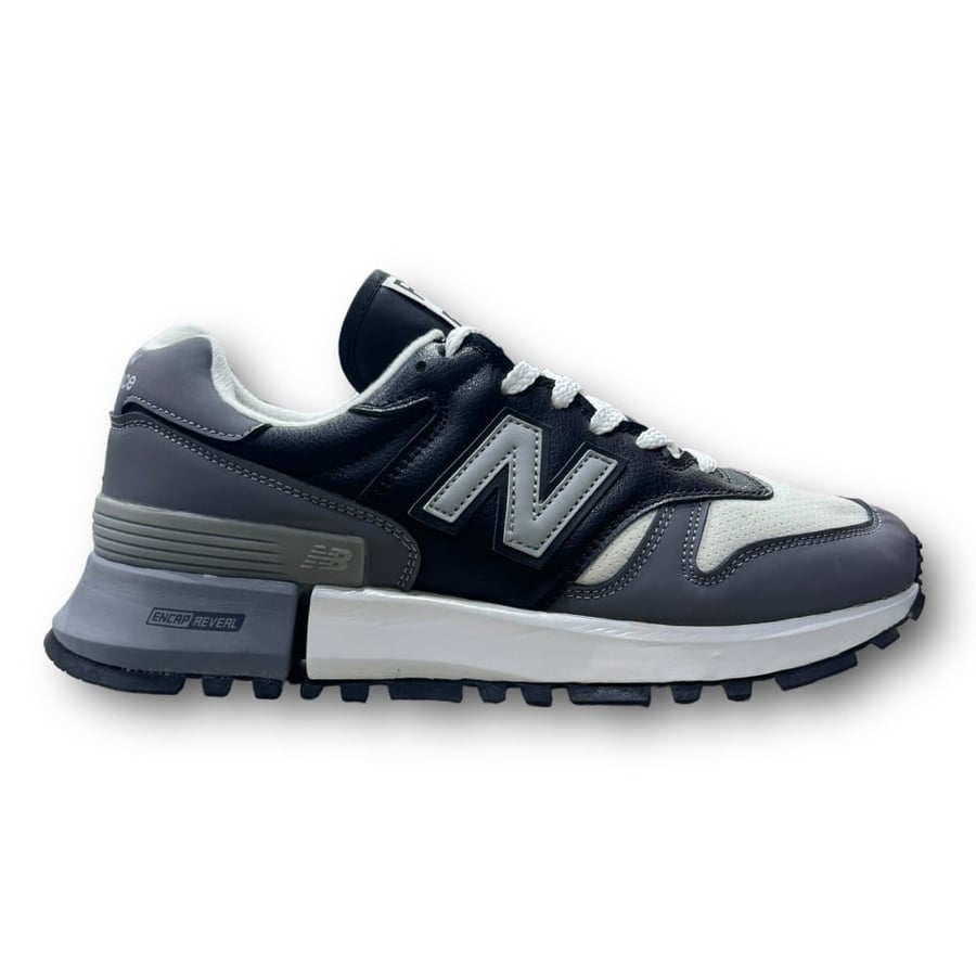 New Balance 1300