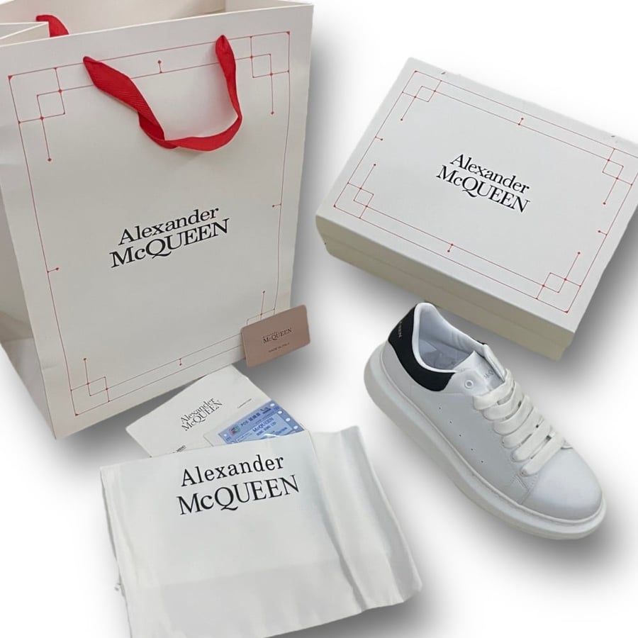 Alexander McQUEEN