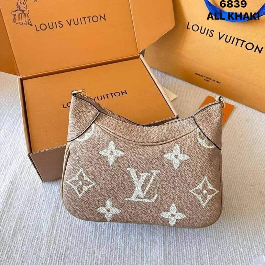 شنطة نسائية لويس فيتون LV