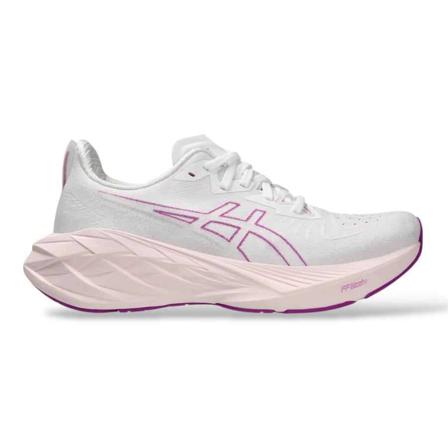 ASICS NOVABLAST 4