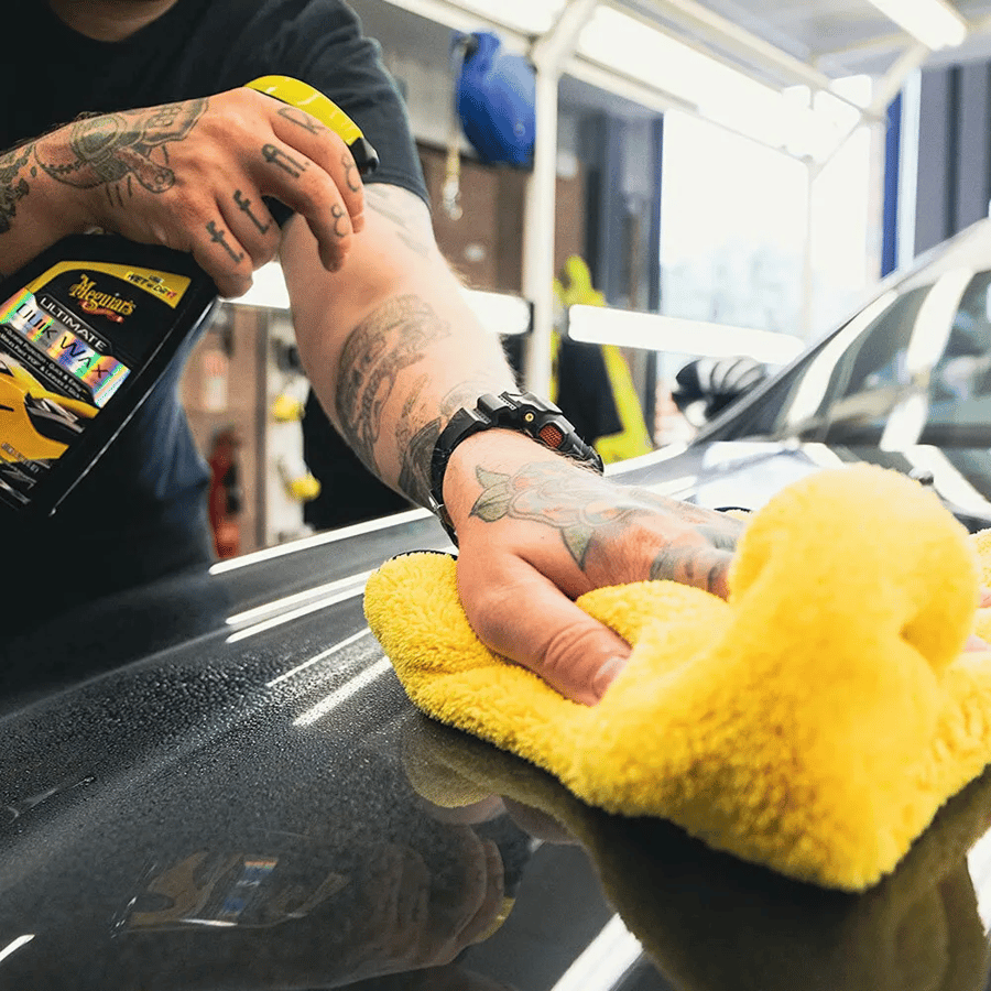 ملمع بدي شمعي لحماية الدهان ألتميت كويك واكس Ultimate Quik WAX من ميجوايرز G17516AM