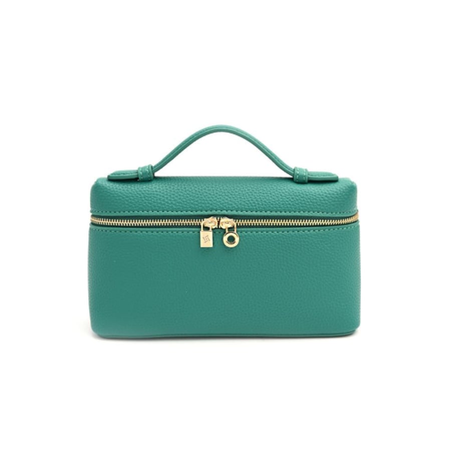 Elegant leather bag