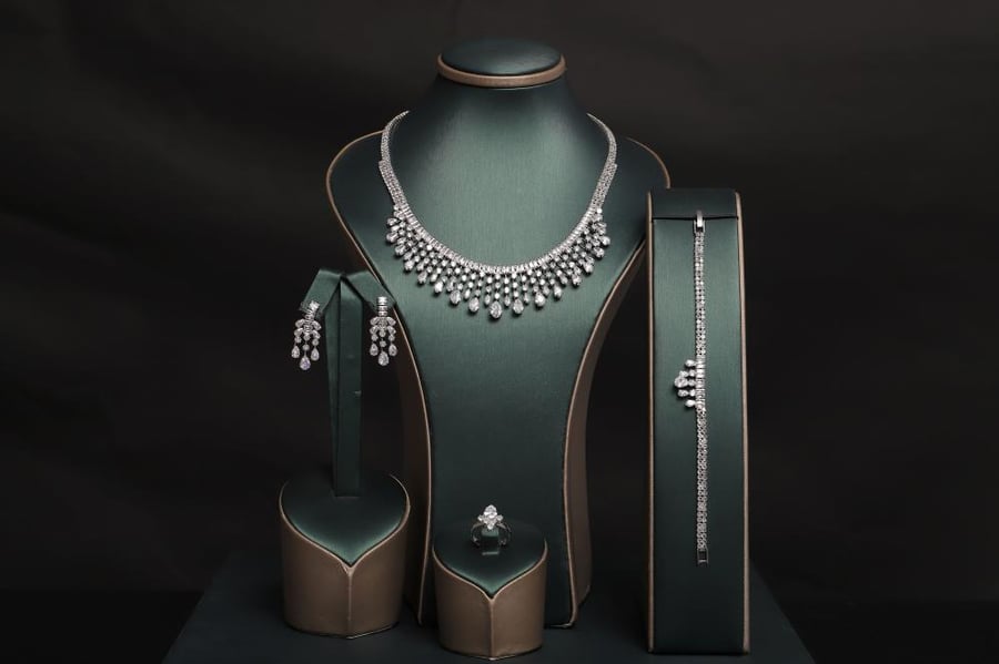 Luxury women's set decorated with zircon stones