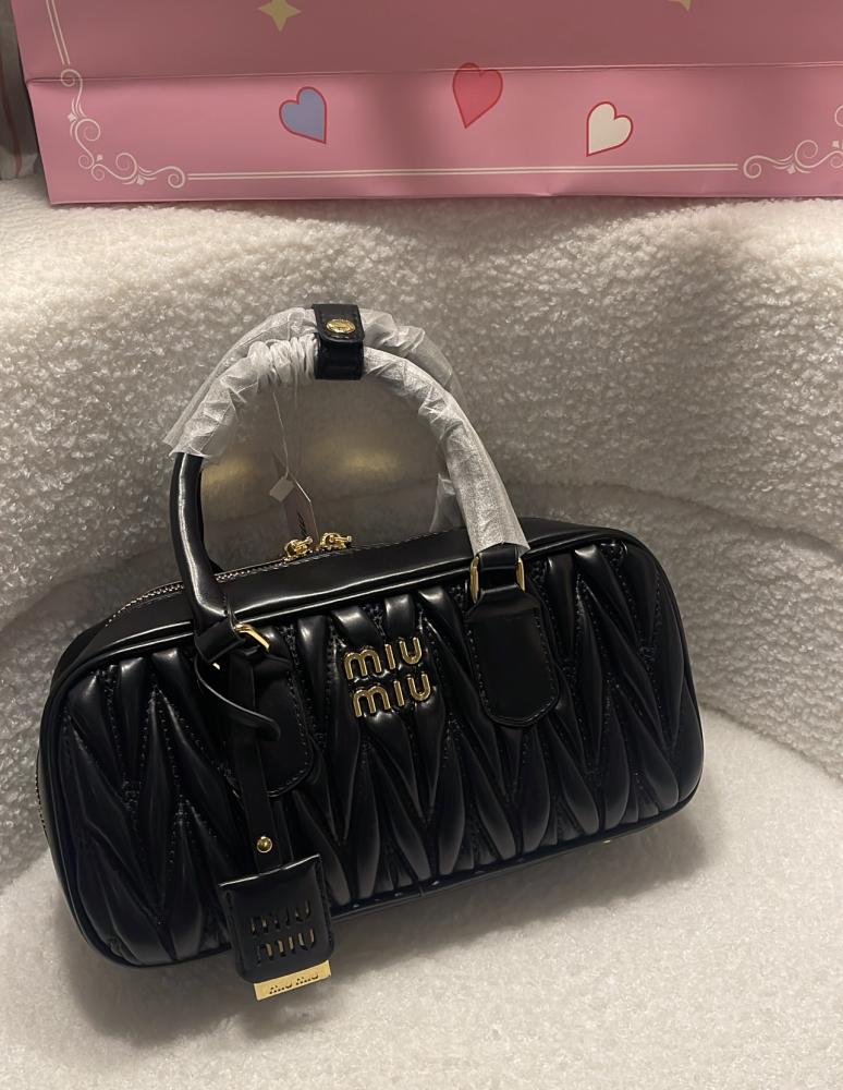 Miu Miu black