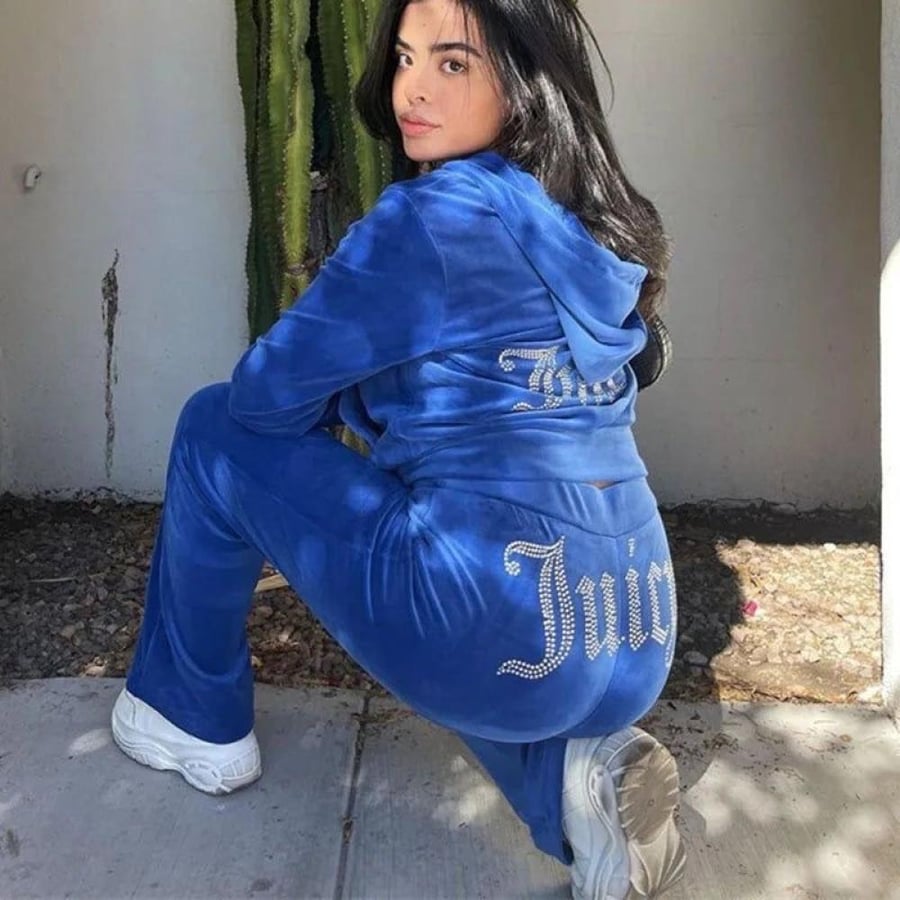 طقم Juicy