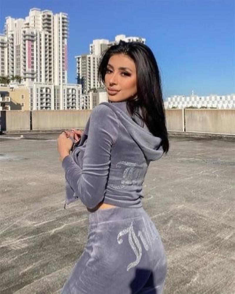 طقم Juicy