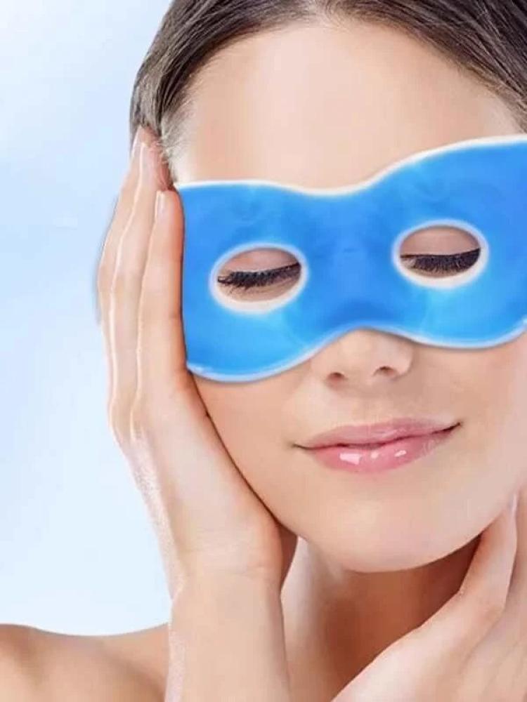 كمادات بارده و ساخنه للعينين