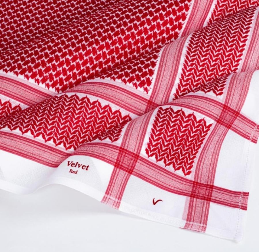 Red Falfet Ghutra 25