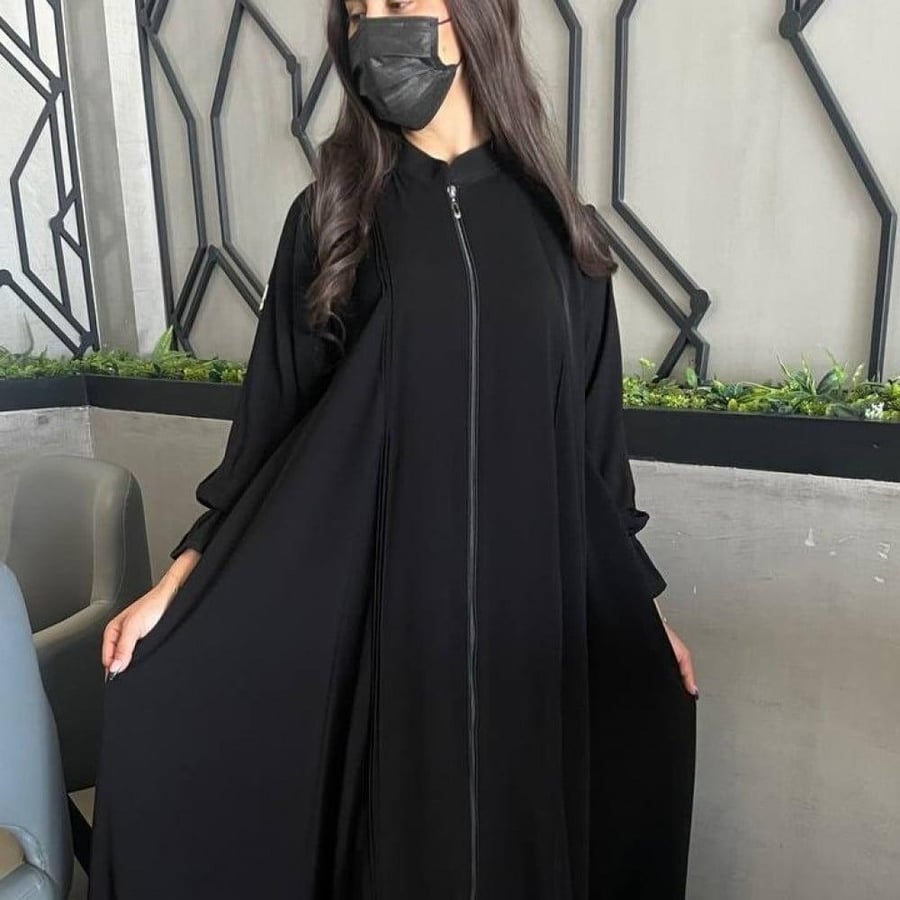 عباية سحاب نص كلوش