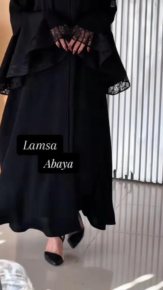 عباية كم دانتيل