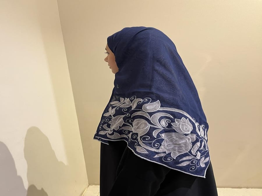 بوال ياباني تطريز  ورد بارز  ناعم