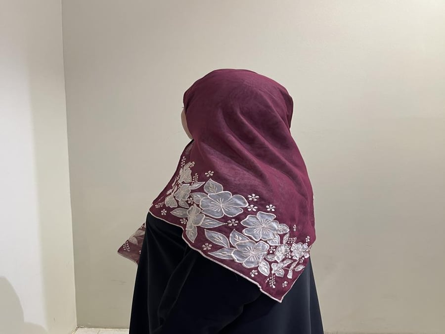 بوال ياباني تطريز  ورد بارز  ناعم