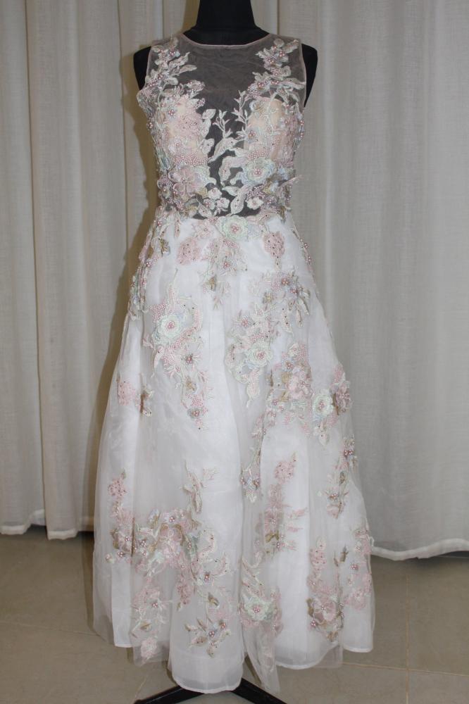 A14 White dress