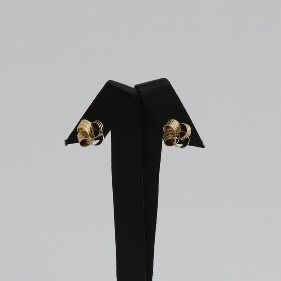 Gold ring - 18 karat