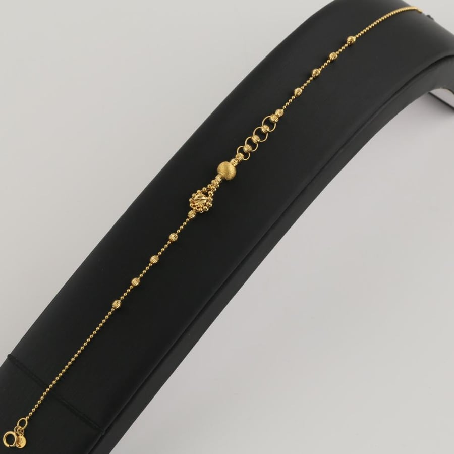 Gold bracelet with multiple design - 21 karat