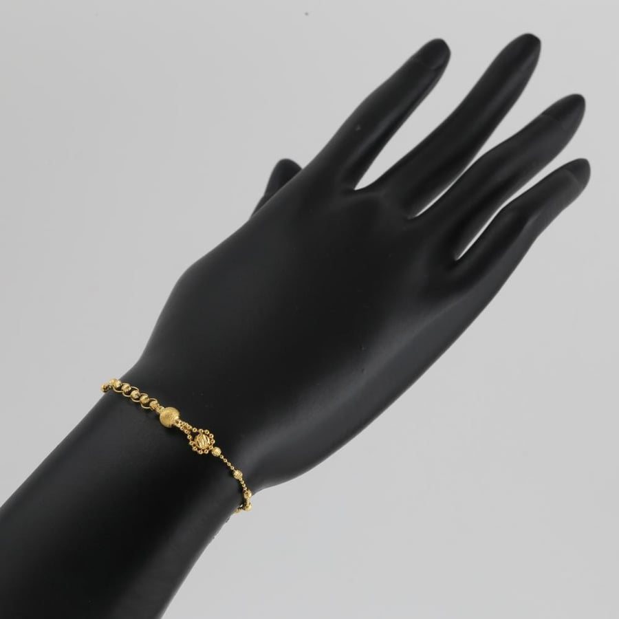 Gold bracelet with multiple design - 21 karat