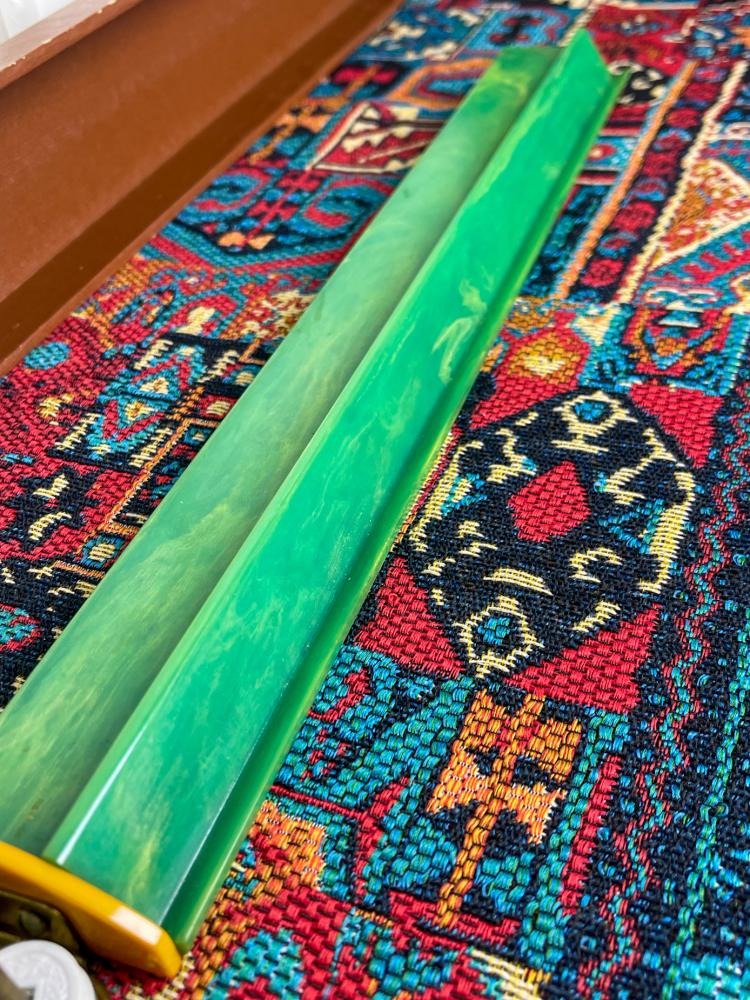 مسطرة صب قديم (أخصر تيفاني)
