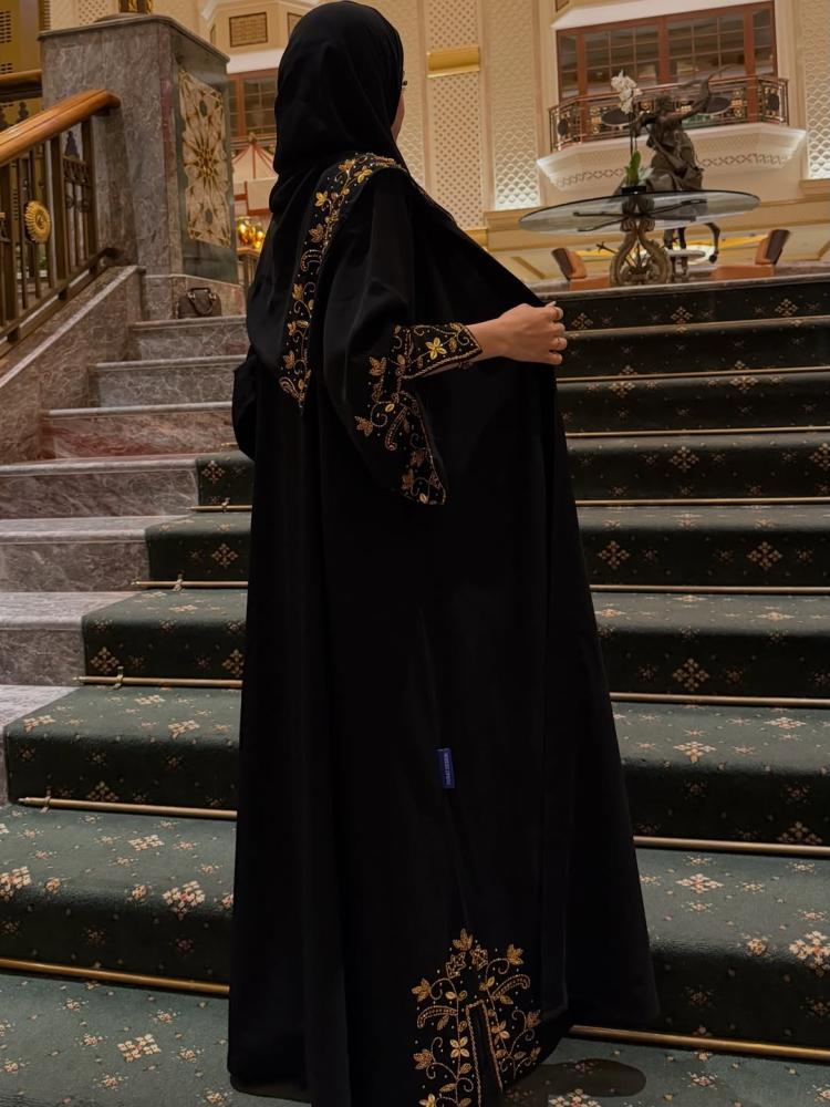 عباية كنزه