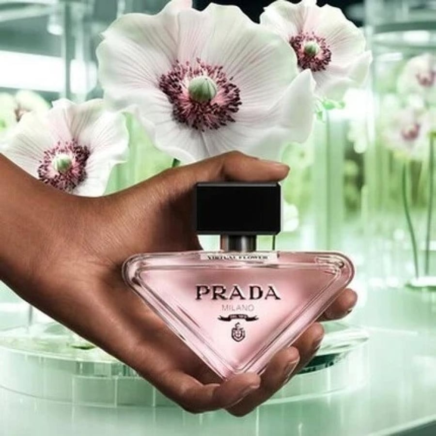 عطر برادا بارادوكس فيرتوال فلاور للنساء أو دو بارفيوم