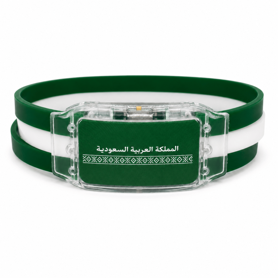 باقة 5 أساور اليوم الوطني السعودي المضيئة LED | أخضر وأبيض