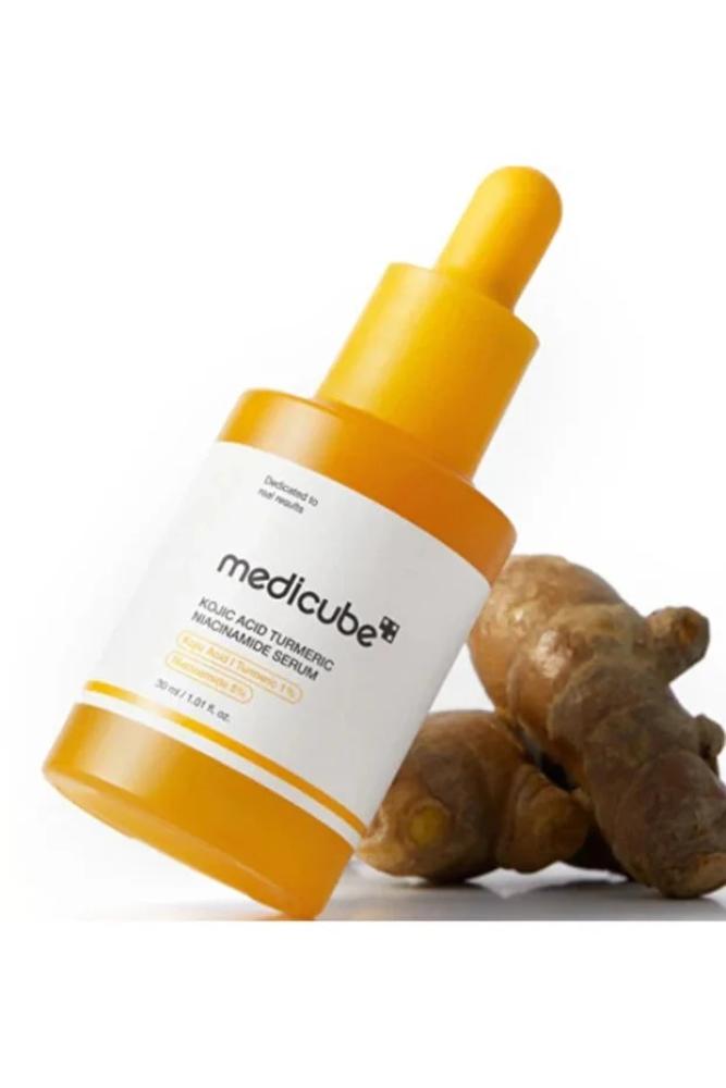 Medicube سيروم الكوجيك والكركم والنياسيناميد 30 مل